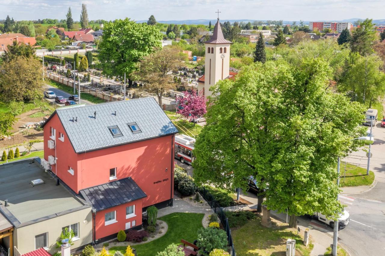 U Kostela Bed & Breakfast